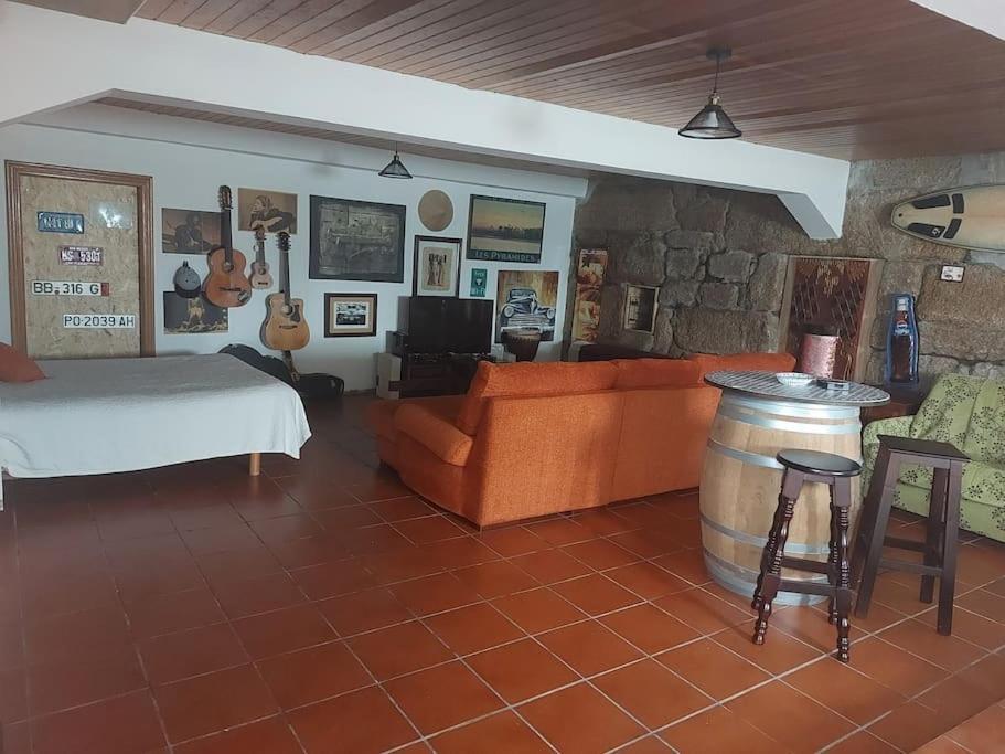 Loft Surf & Music * A Gandara